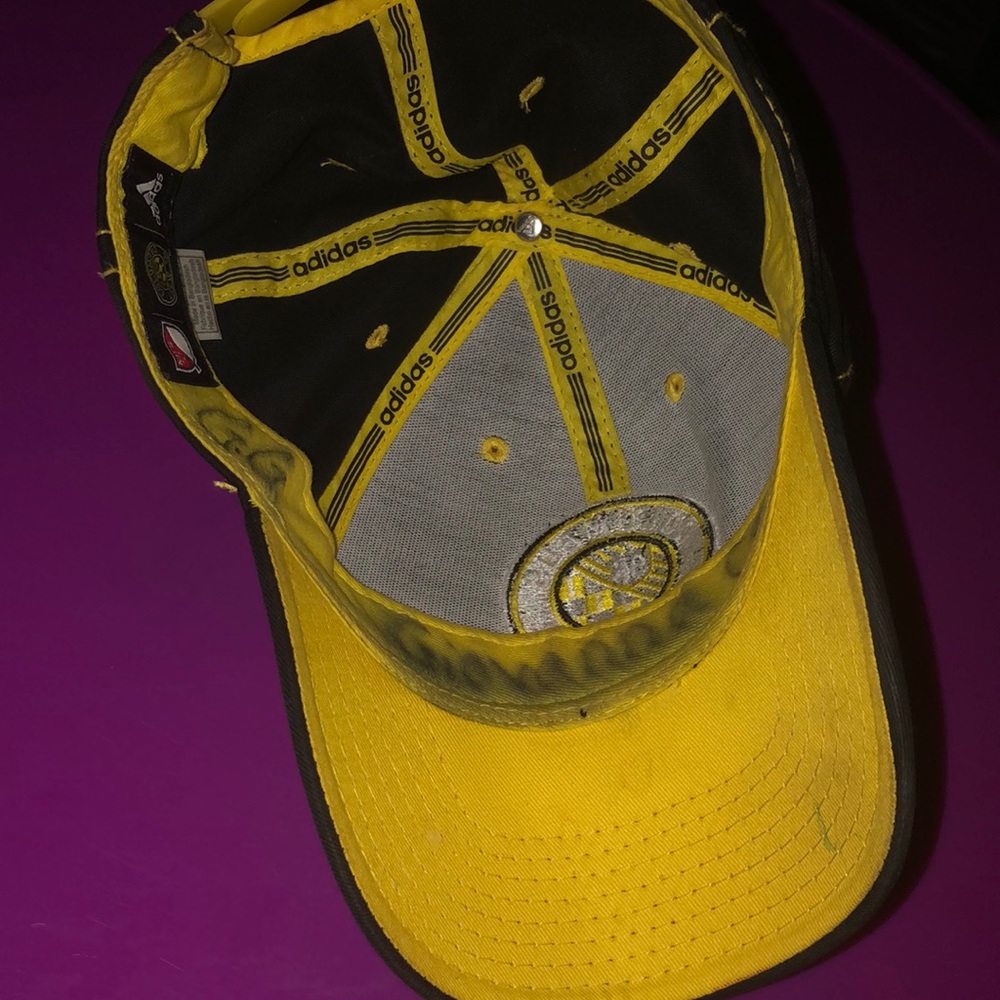Columbus crew hat - Picture 2 of 3